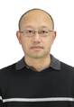 男人戴着眼镜AI 生成的内容可能不正确。